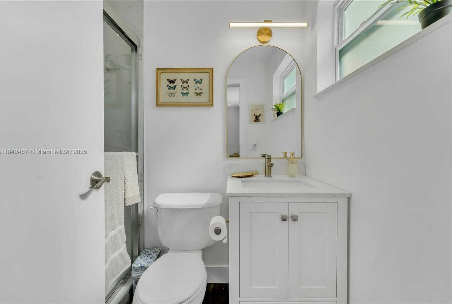 Small Image of 2851 WASHINGTON ST, Hollywood Number 15