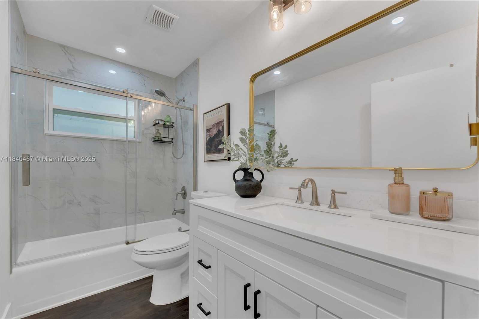 Small Image of 2851 WASHINGTON ST, Hollywood Number 18
