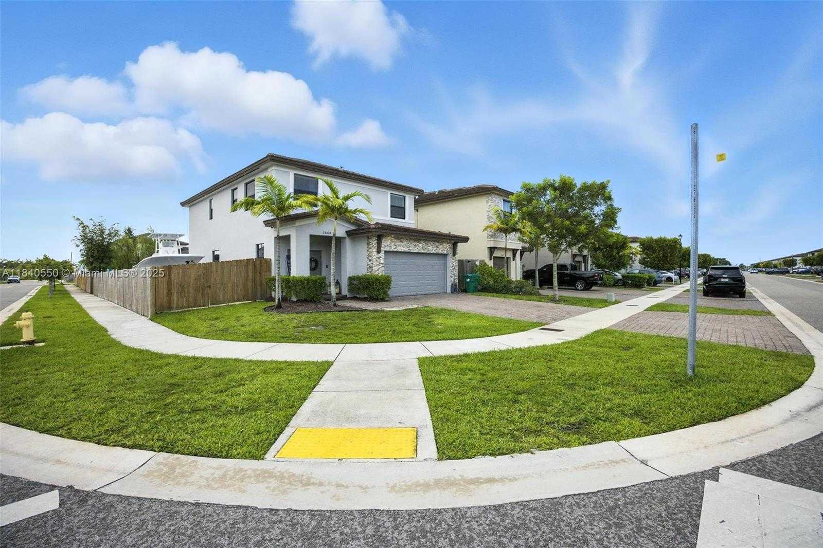 Small Image of 25009 SOUTH WEST 108TH AVE, Homestead Number 2