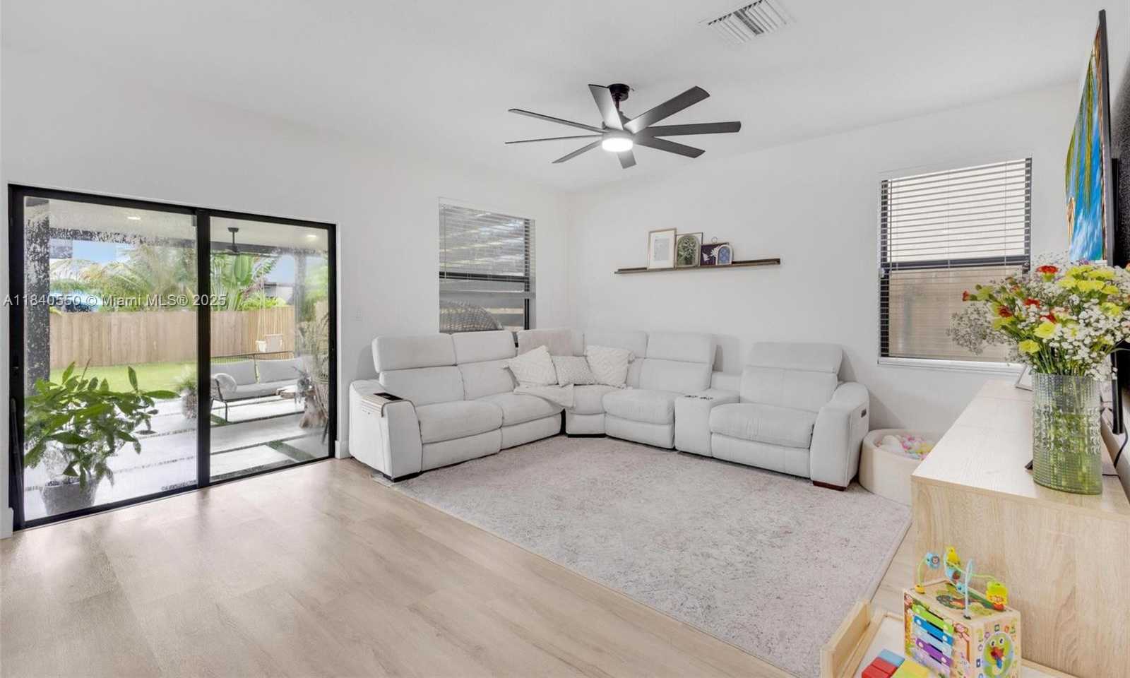 Small Image of 25009 SOUTH WEST 108TH AVE, Homestead Number 44