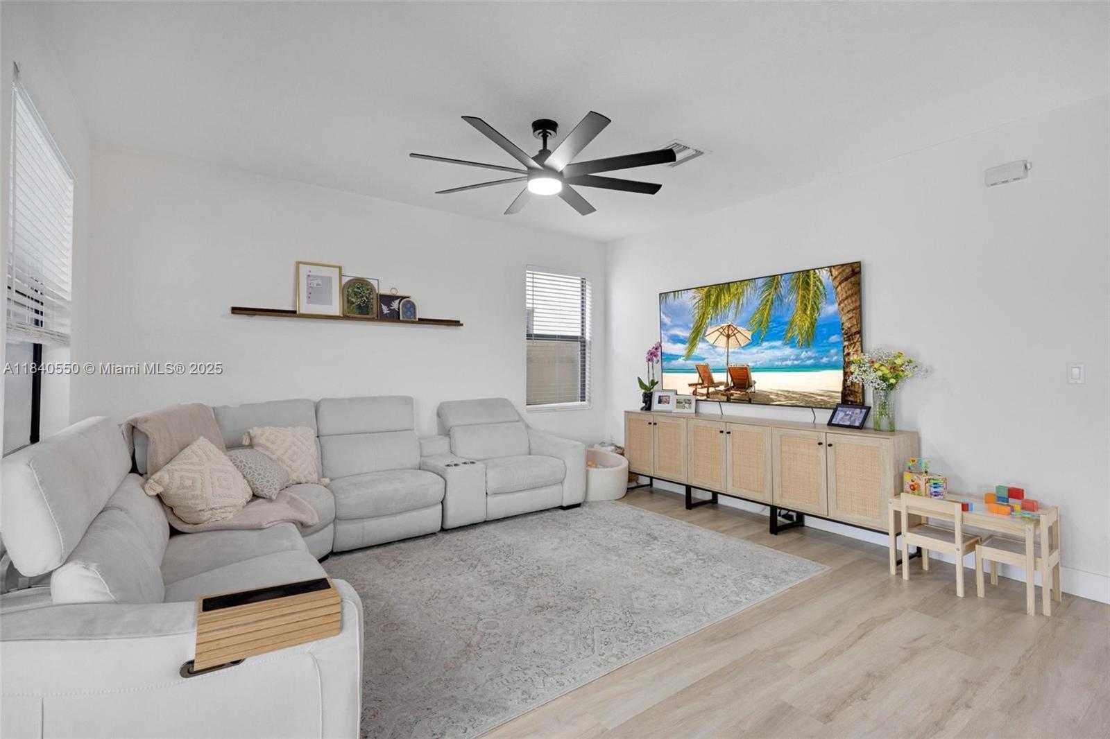 Small Image of 25009 SOUTH WEST 108TH AVE, Homestead Number 46