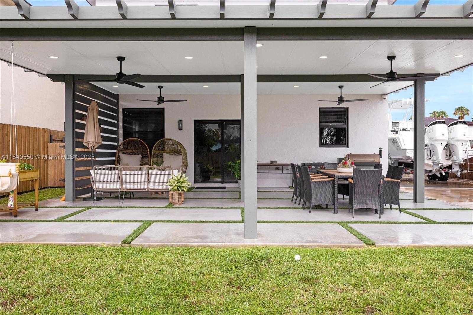 Small Image of 25009 SOUTH WEST 108TH AVE, Homestead Number 54