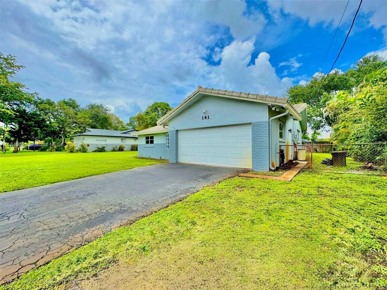 Small Image of 161 NORTH WEST 46TH TER, Plantation Number 25