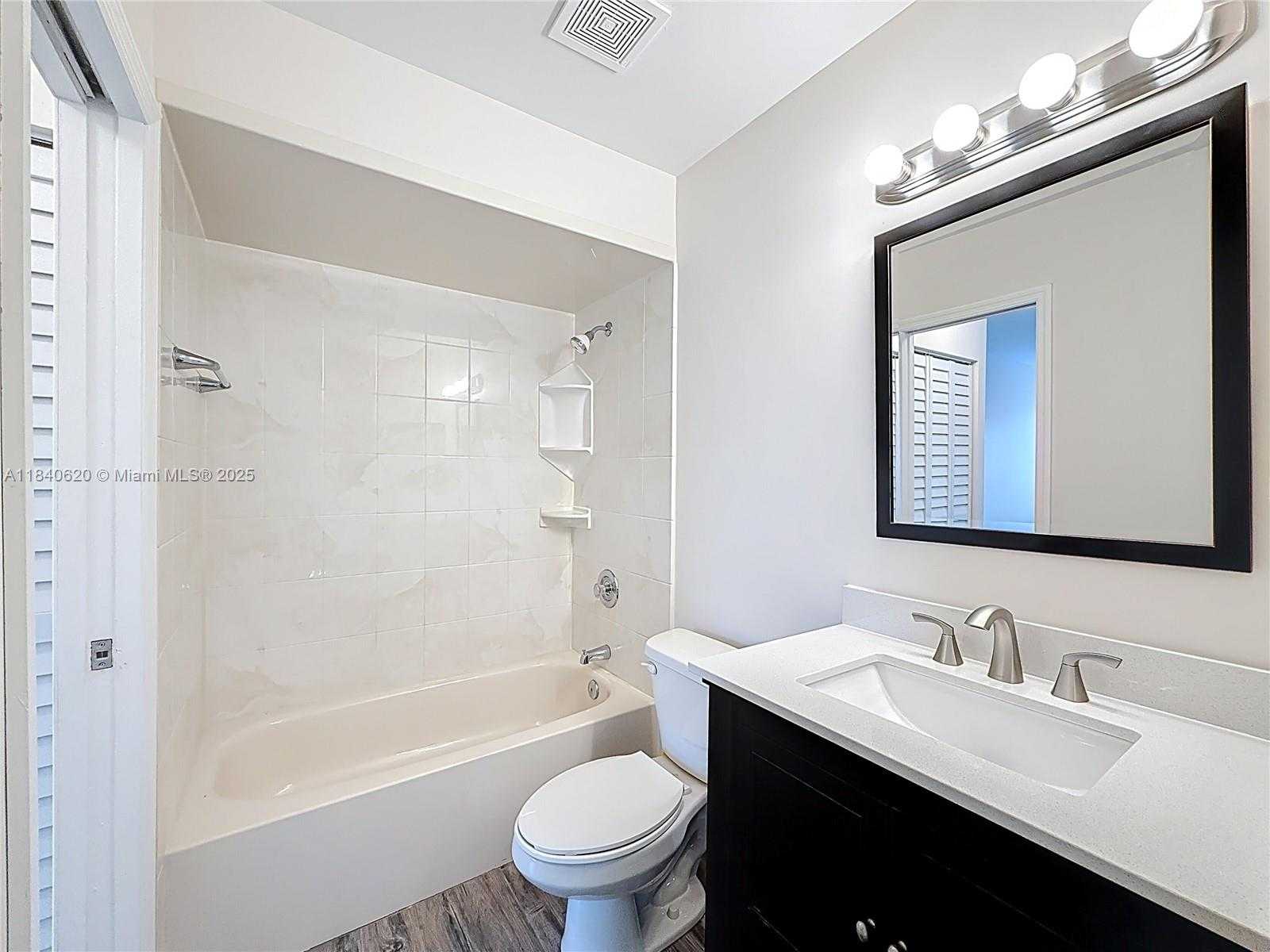Small Image of 12841 SOUTH WEST 146TH LN, Miami Number 29