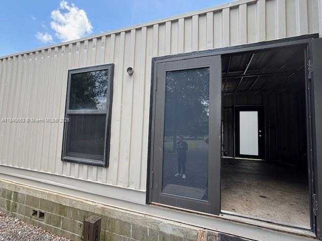Small Image of 745 APPALOOSA AVE, Clewiston Number 3