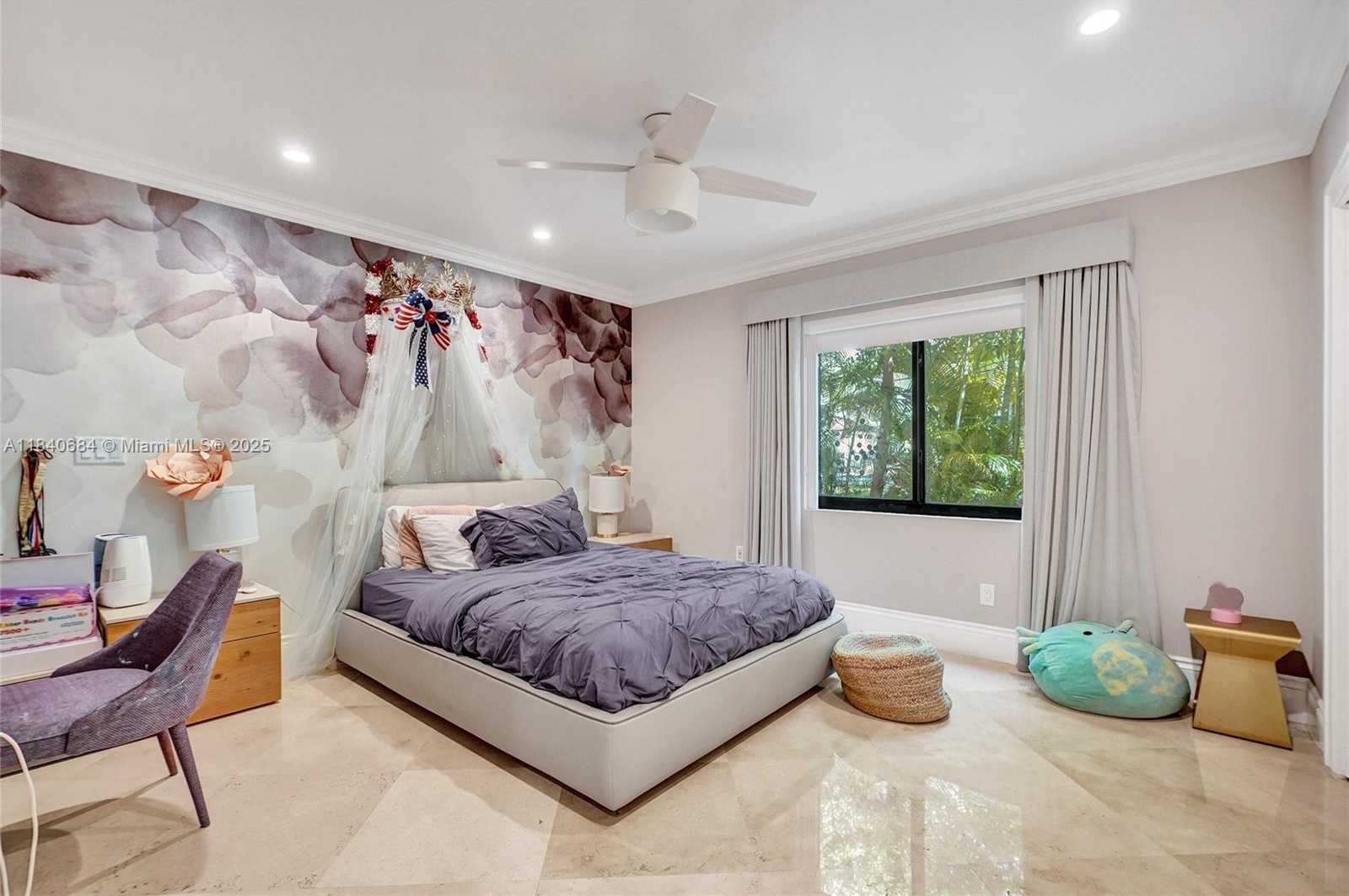 Small Image of 13724 SOUTH WEST 92ND CT, Miami Number 40