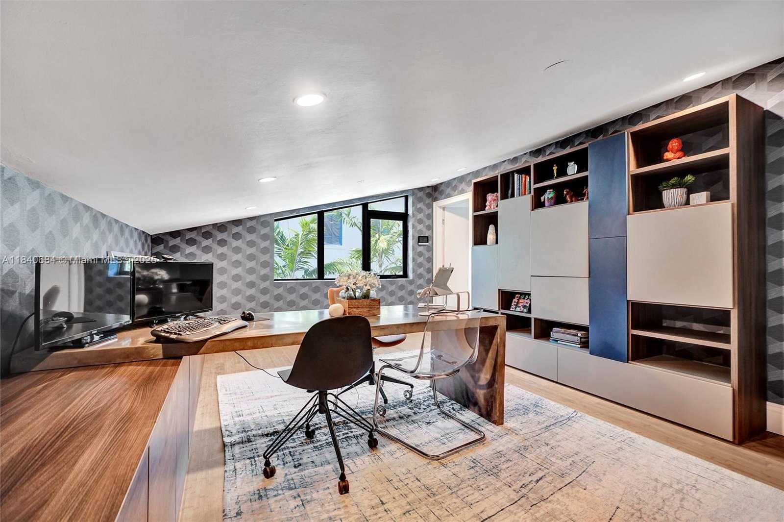 Small Image of 13724 SOUTH WEST 92ND CT, Miami Number 44
