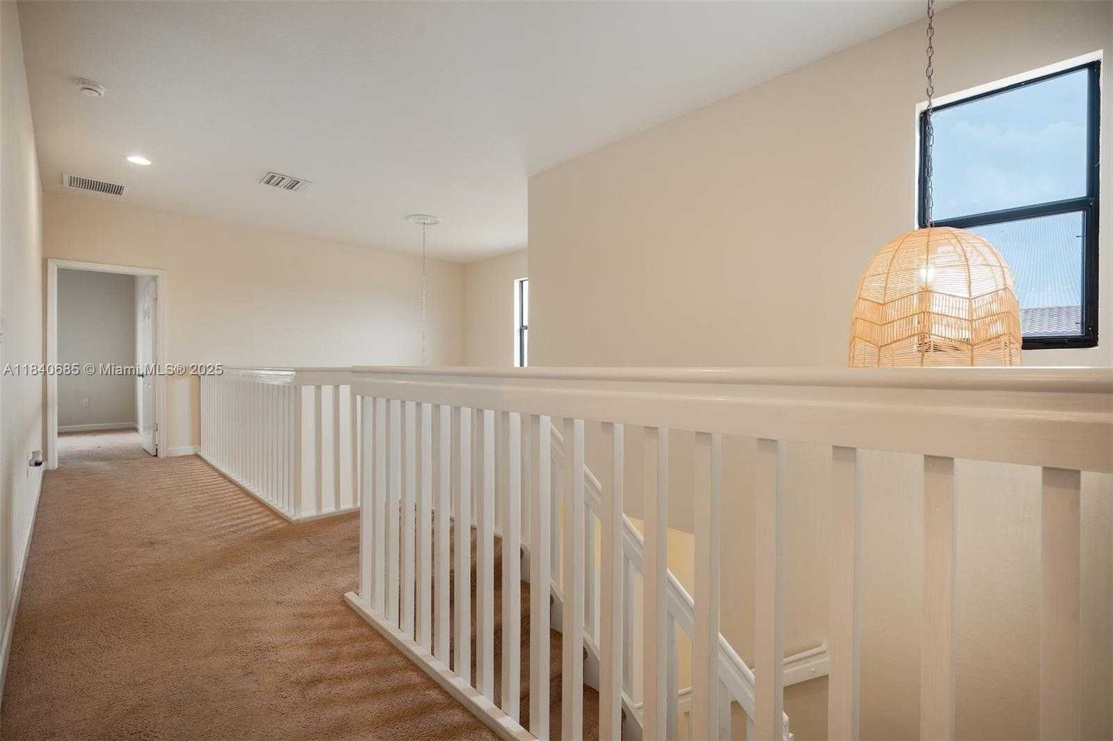 Small Image of 423 SOUTH EAST 33RD TER, Homestead Number 14
