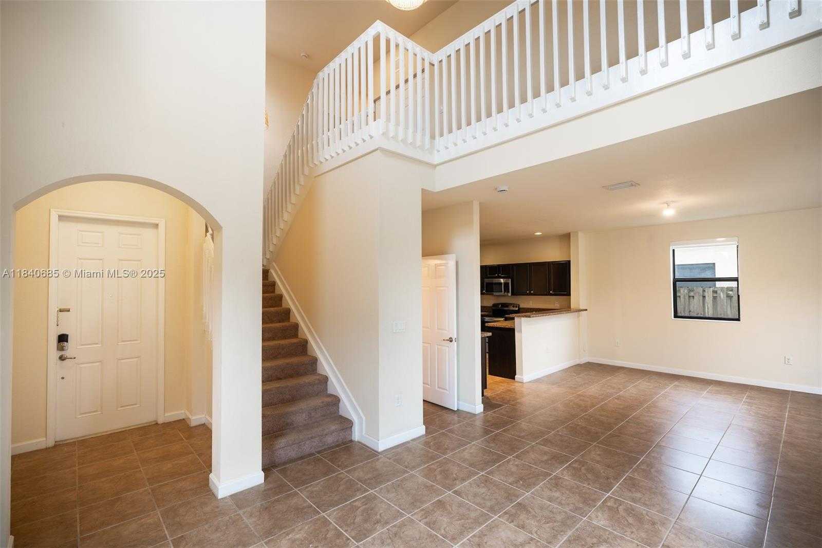 Small Image of 423 SOUTH EAST 33RD TER, Homestead Number 5