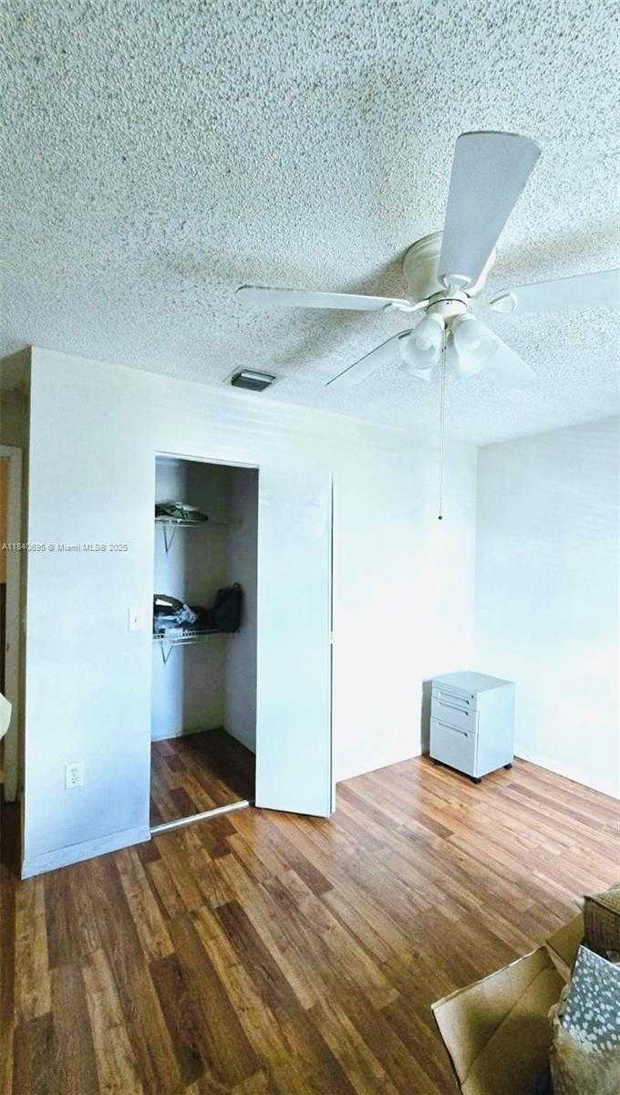 Small Image of 140 NORTH WEST 151ST AVE, Pembroke Pines Number 14