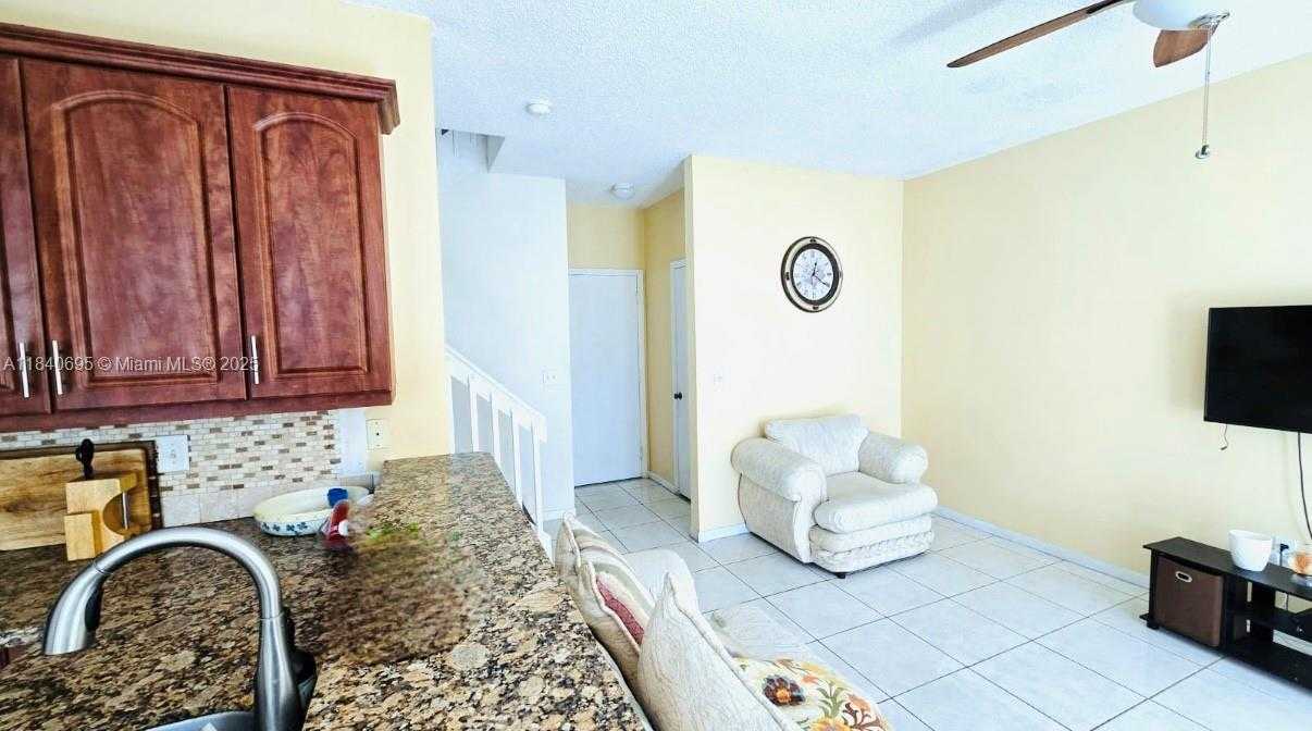 Small Image of 140 NORTH WEST 151ST AVE, Pembroke Pines Number 25