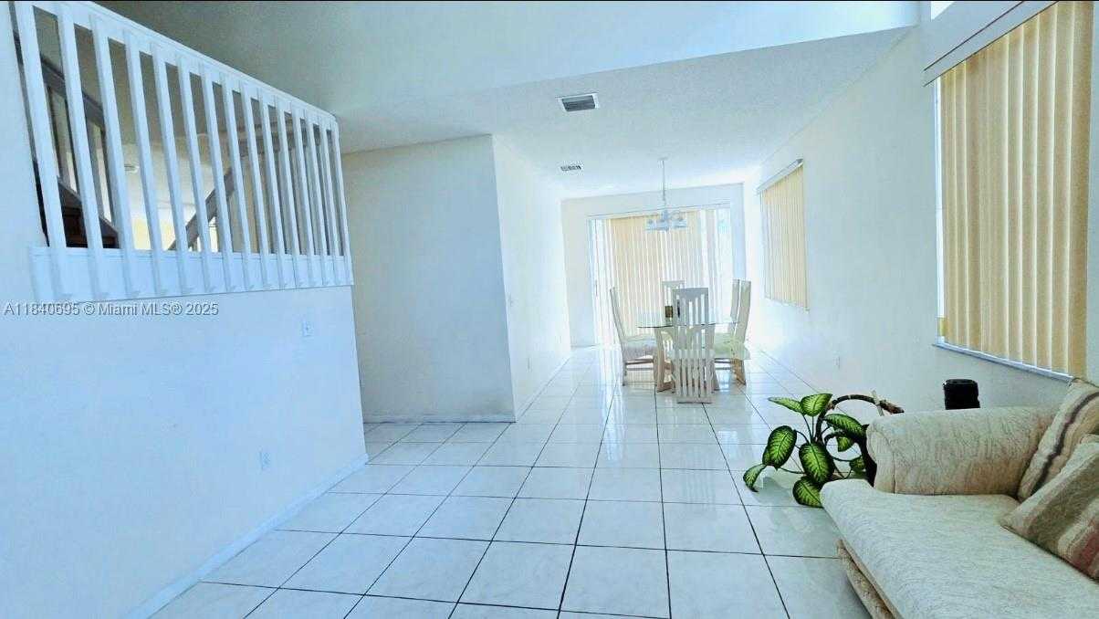 Small Image of 140 NORTH WEST 151ST AVE, Pembroke Pines Number 40