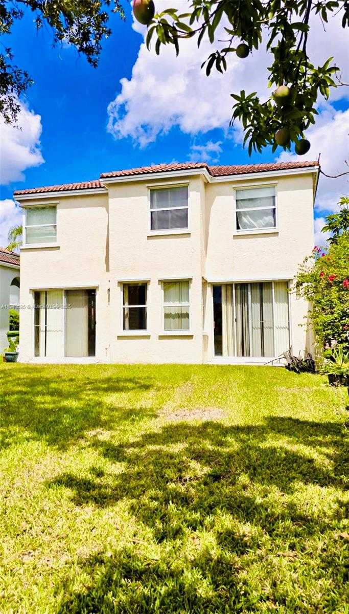 Small Image of 140 NORTH WEST 151ST AVE, Pembroke Pines Number 44