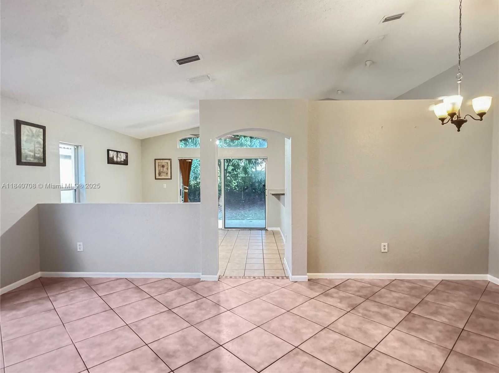 Small Image of 5462 NORTH WEST 49TH CT, Coconut Creek Number 7