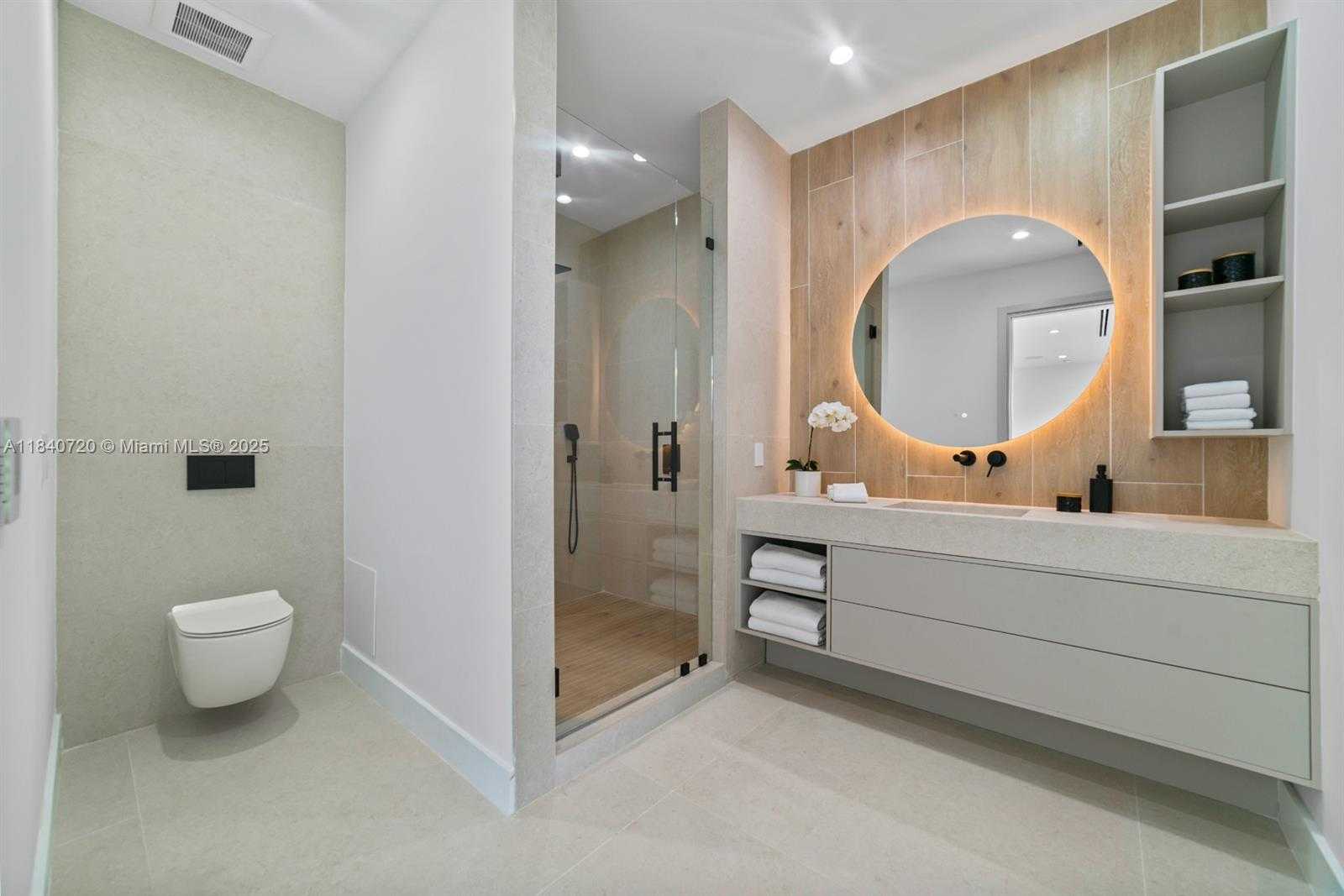 Small Image of 2033 NORTH EAST 22ND ST, Wilton Manors Number 32