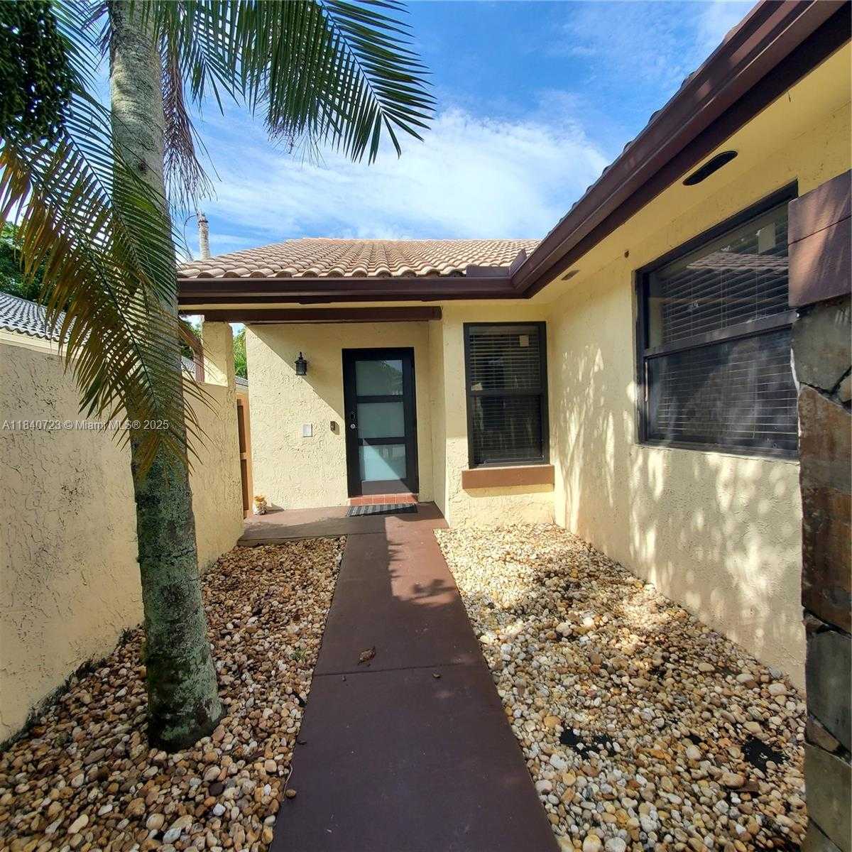 Small Image of 2159 BATON ROUGE, Weston Number 16