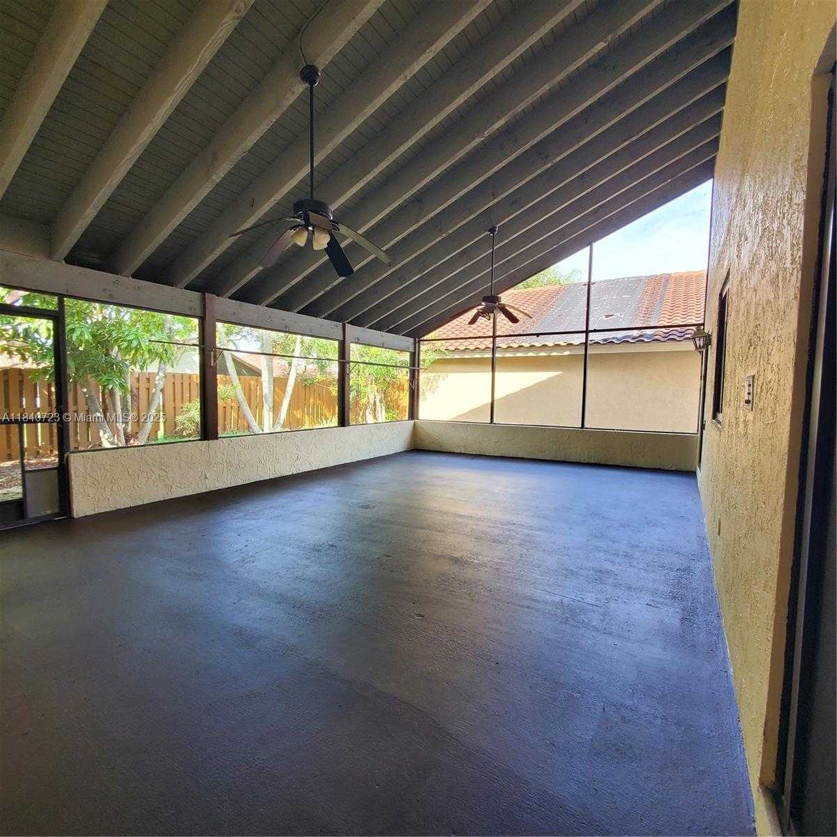 Small Image of 2159 BATON ROUGE, Weston Number 46