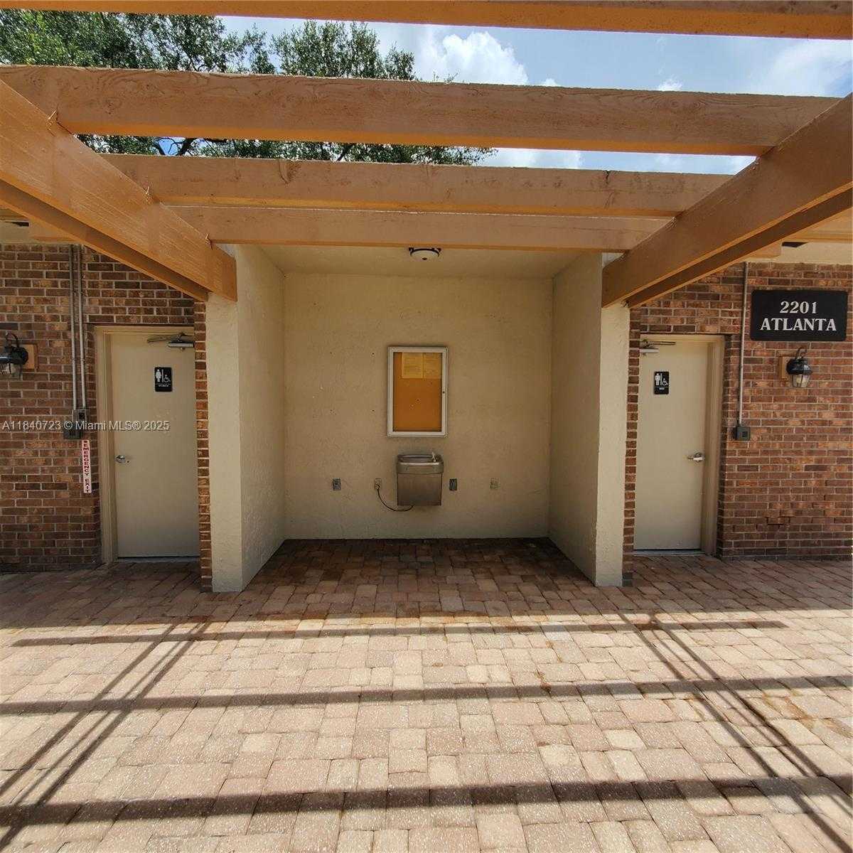 Small Image of 2159 BATON ROUGE, Weston Number 61