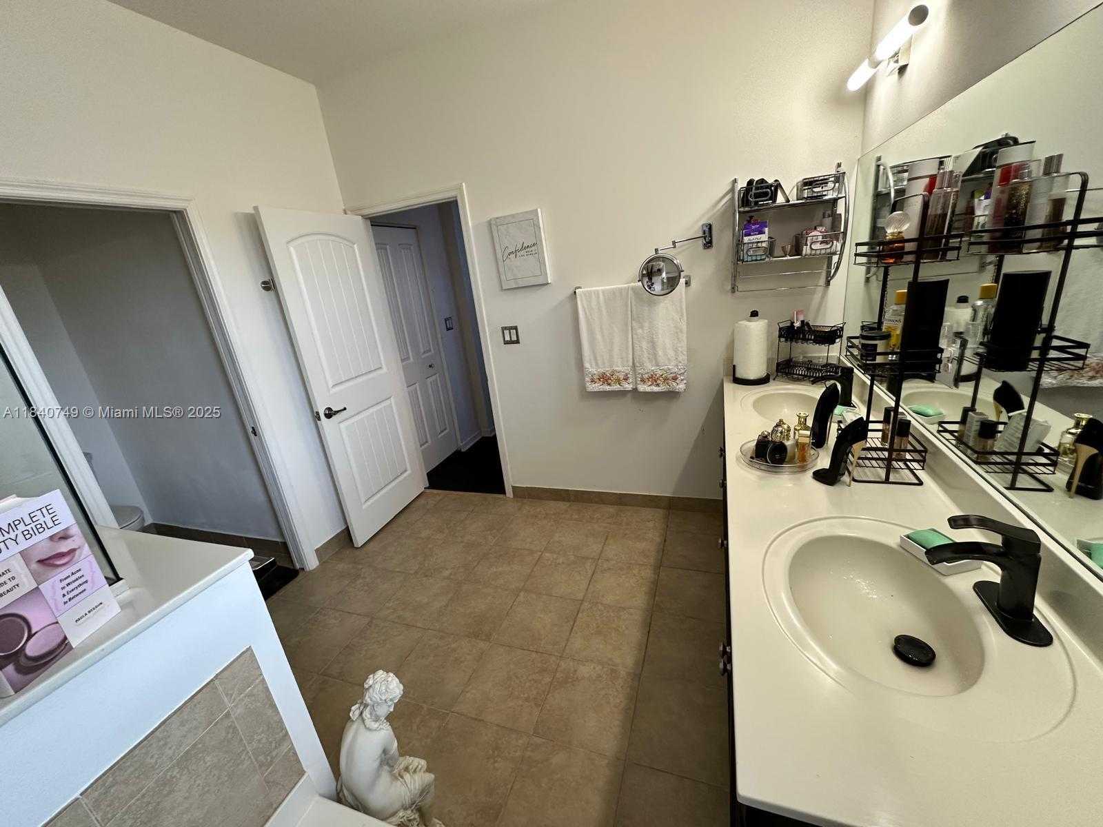 Small Image of 25085 SOUTH WEST 119TH AVE, Homestead Number 14