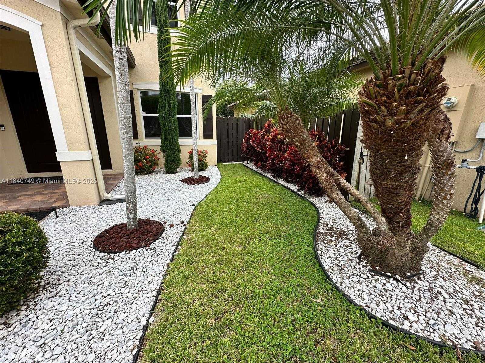 Small Image of 25085 SOUTH WEST 119TH AVE, Homestead Number 2