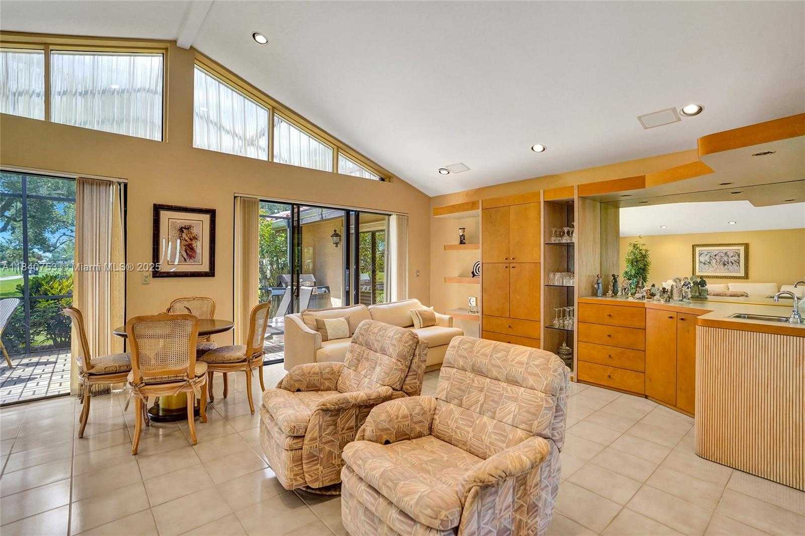 Small Image of 53 NORTHWOODS LN, Boynton Beach Number 32