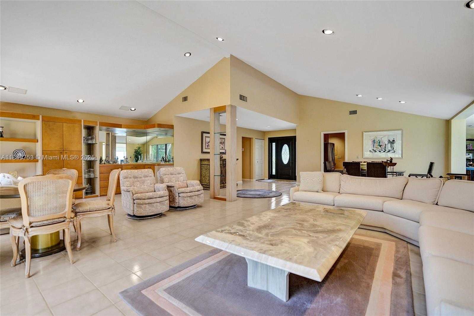 Small Image of 53 NORTHWOODS LN, Boynton Beach Number 37