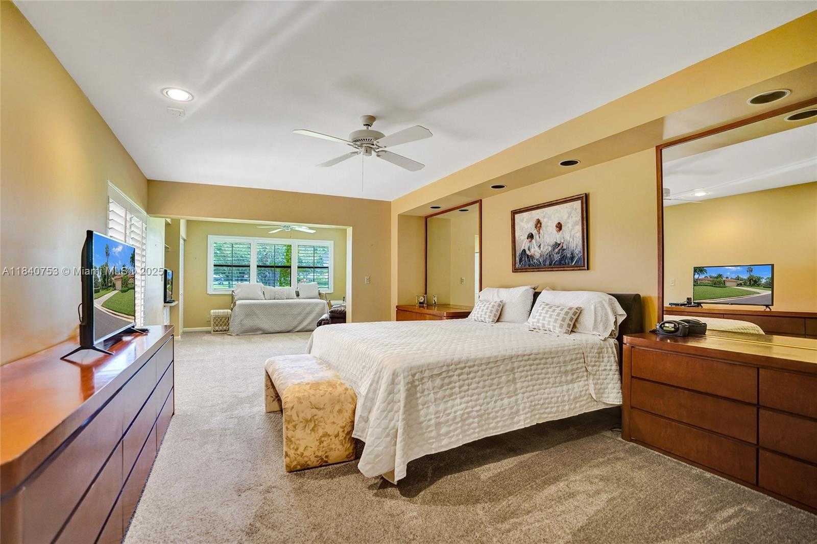 Small Image of 53 NORTHWOODS LN, Boynton Beach Number 40
