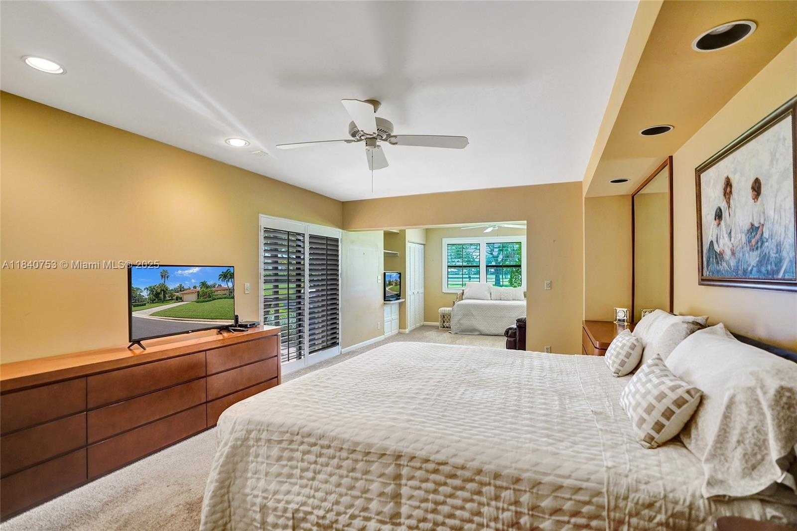 Small Image of 53 NORTHWOODS LN, Boynton Beach Number 41