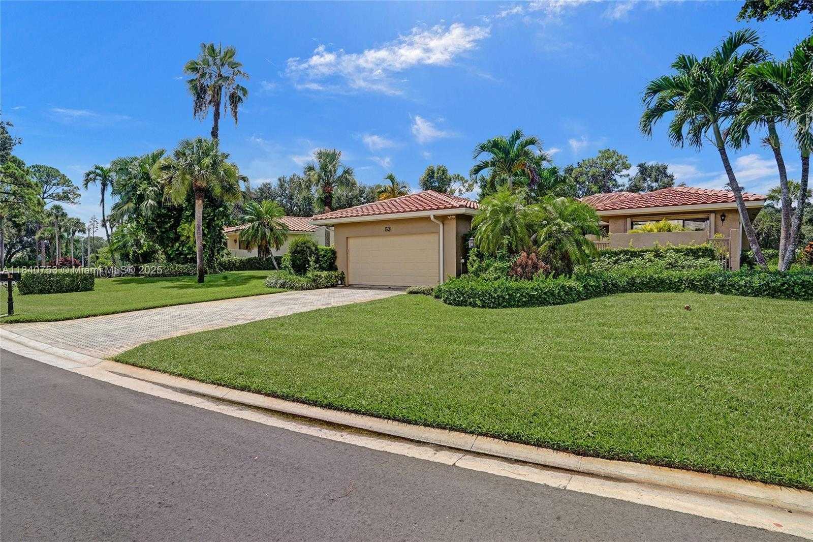 Small Image of 53 NORTHWOODS LN, Boynton Beach Number 5