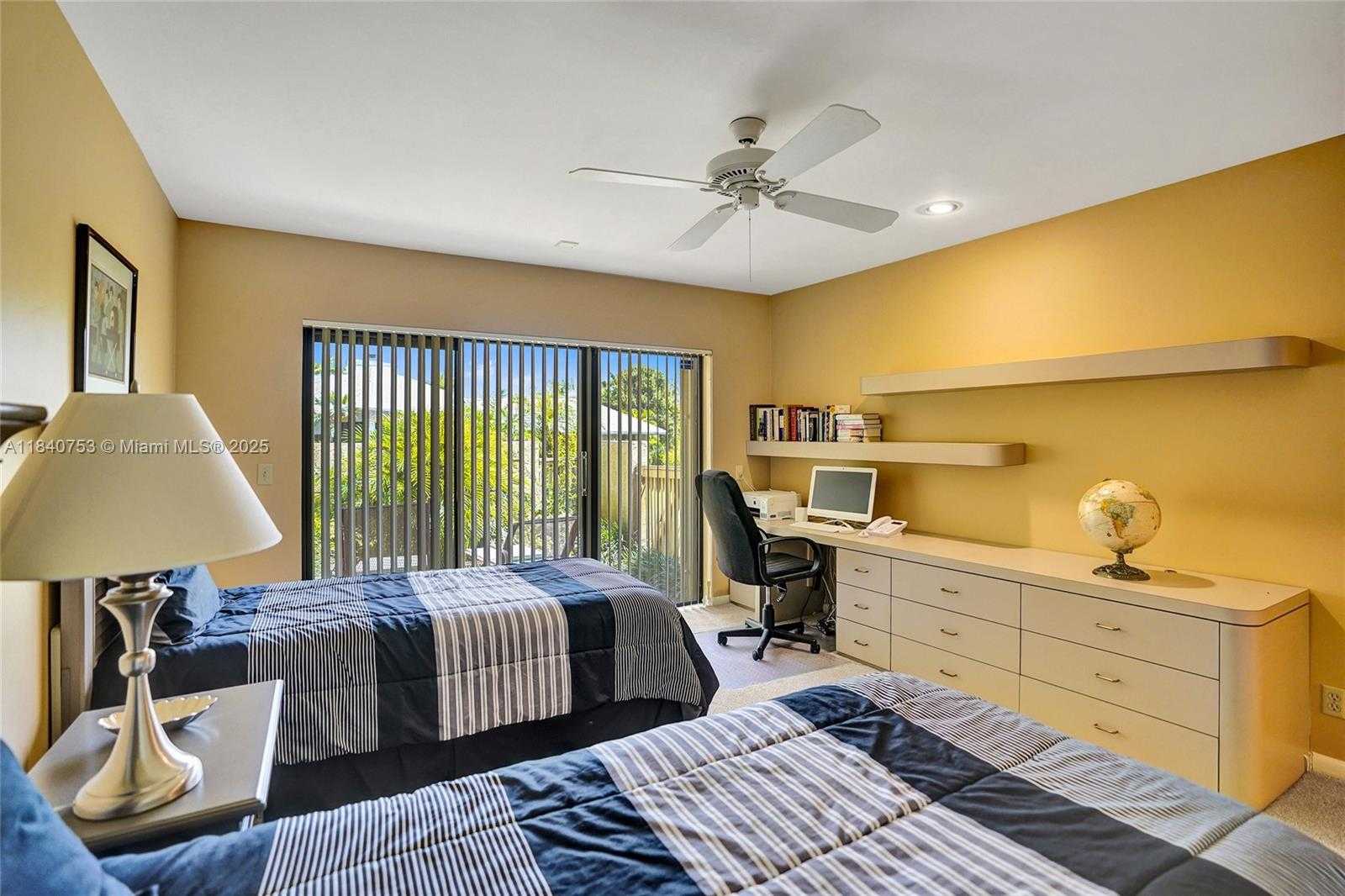 Small Image of 53 NORTHWOODS LN, Boynton Beach Number 55