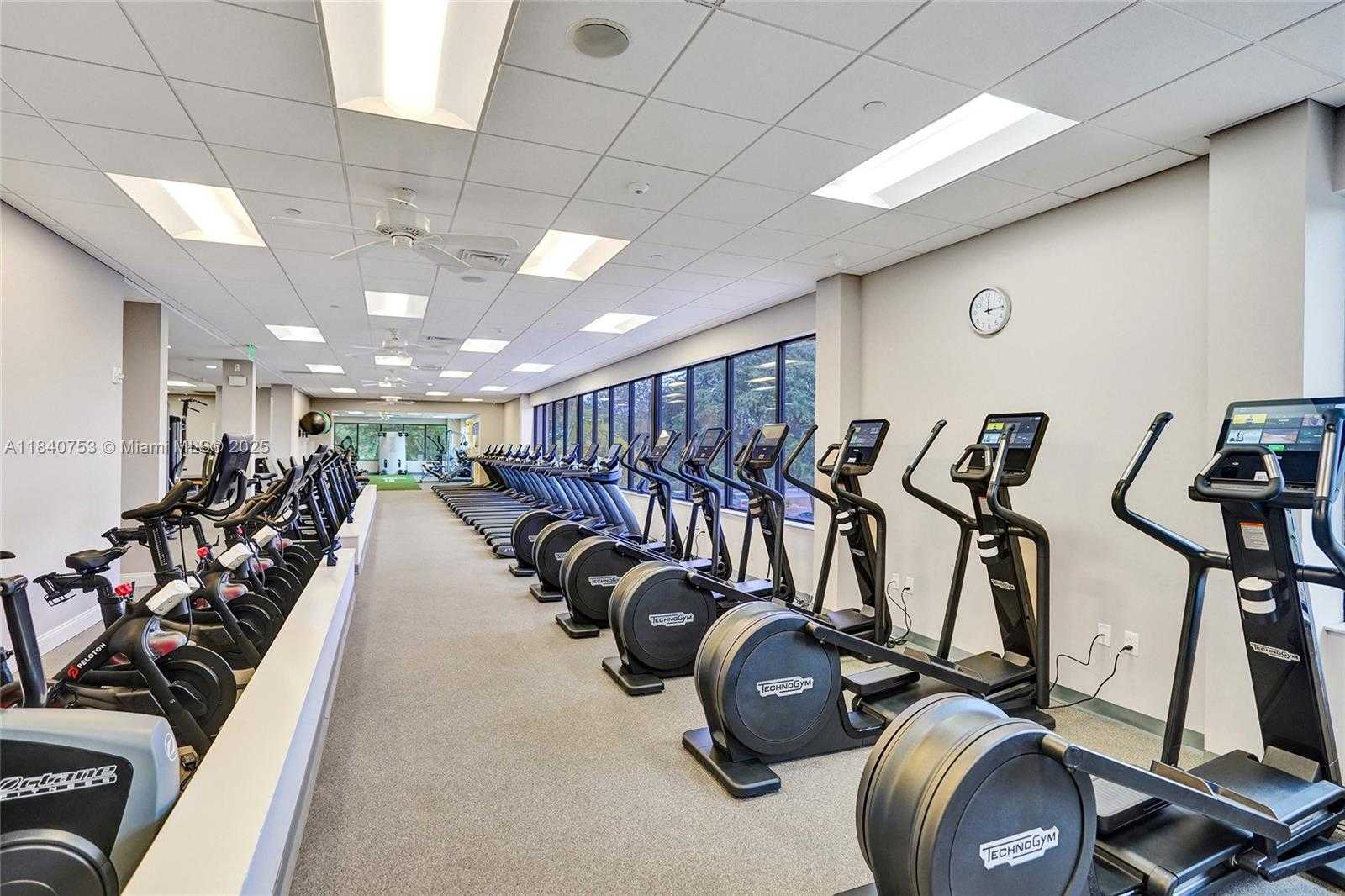 Small Image of 53 NORTHWOODS LN, Boynton Beach Number 77