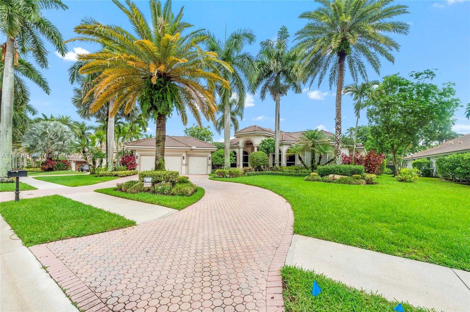 Small Image of 2684 RIVIERA CT, Weston Number 36