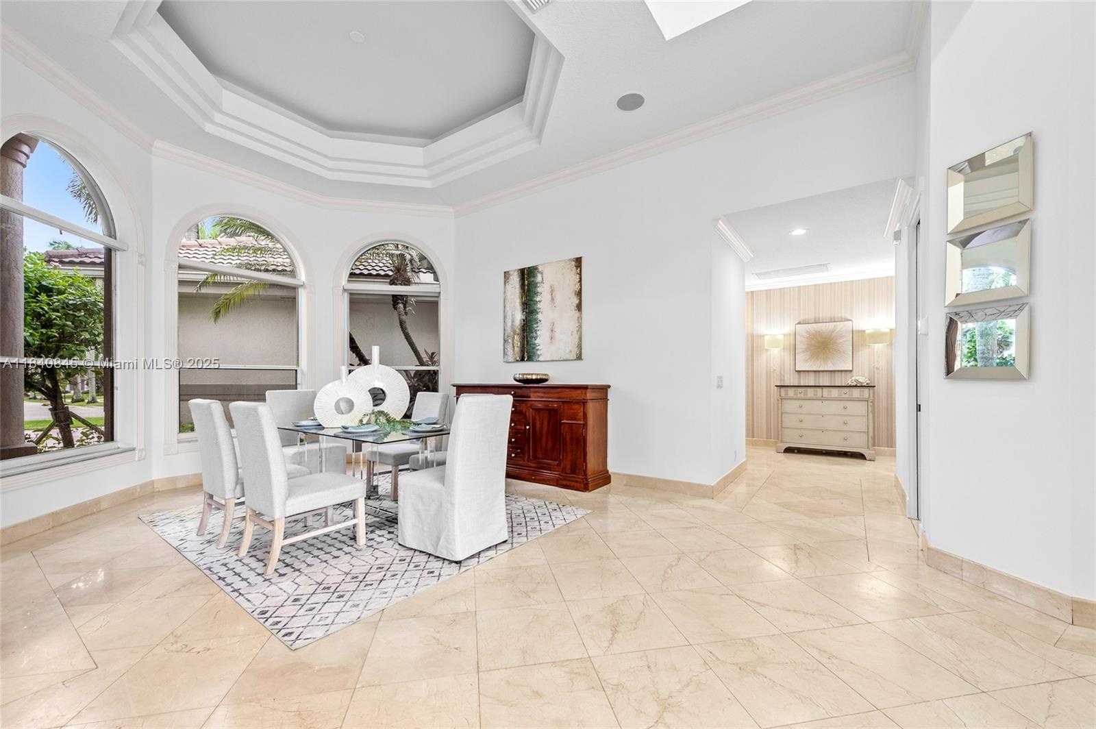 Small Image of 2684 RIVIERA CT, Weston Number 8
