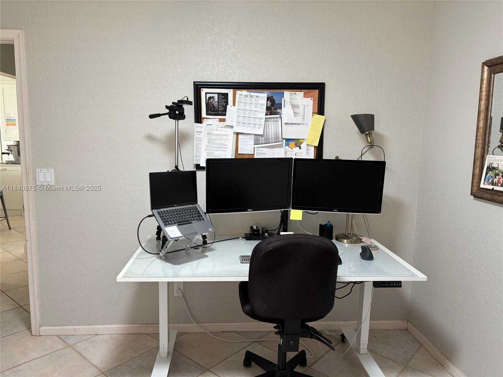 Small Image of 18265 NORTH WEST 12TH ST, Pembroke Pines Number 27
