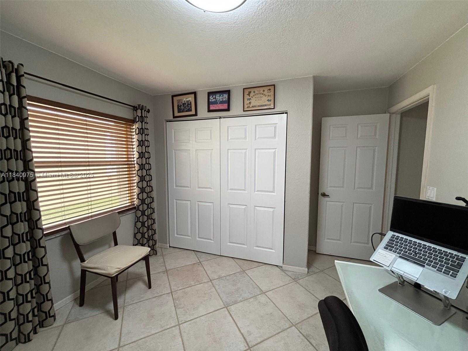 Small Image of 18265 NORTH WEST 12TH ST, Pembroke Pines Number 29