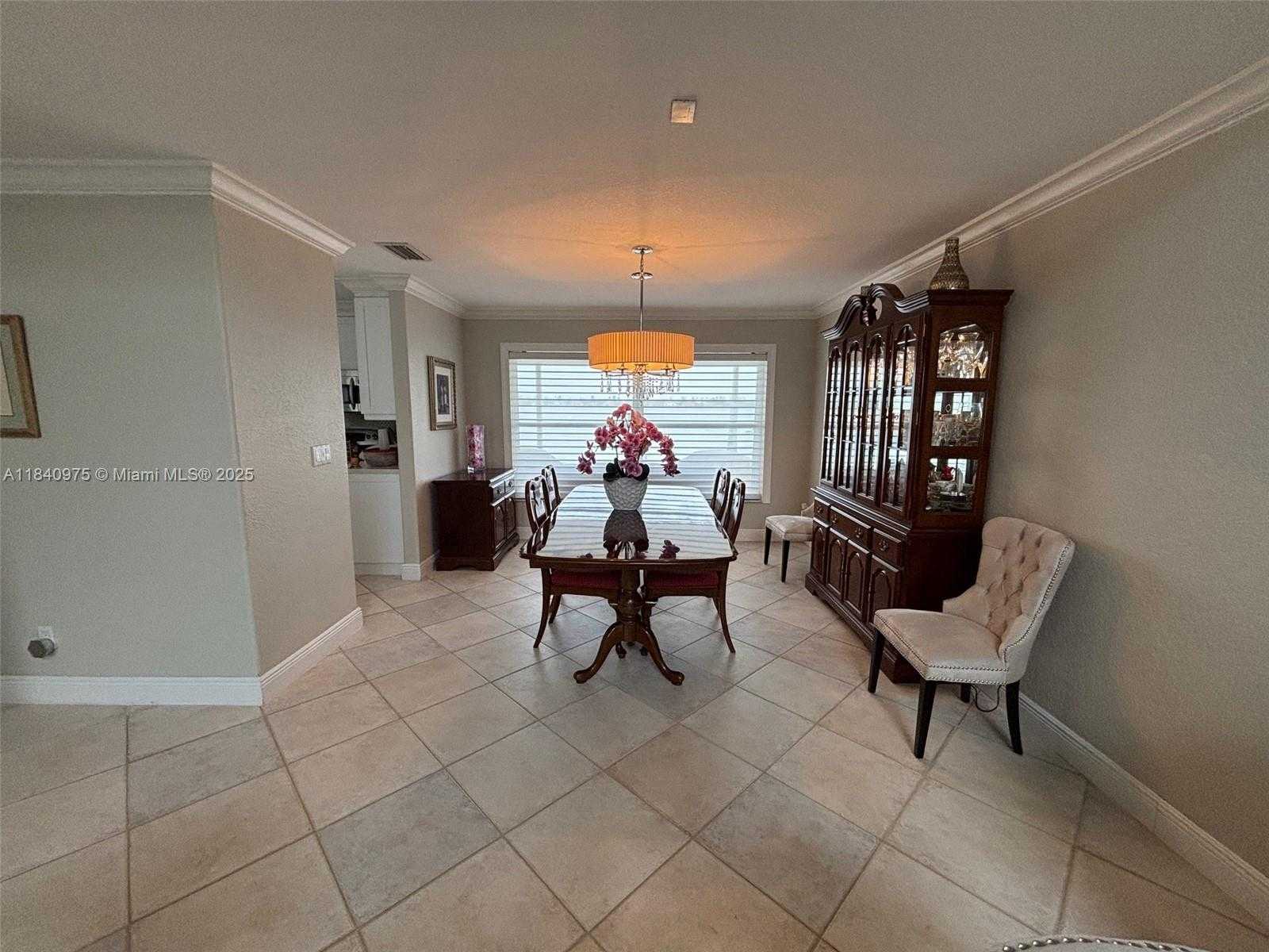 Small Image of 18265 NORTH WEST 12TH ST, Pembroke Pines Number 31