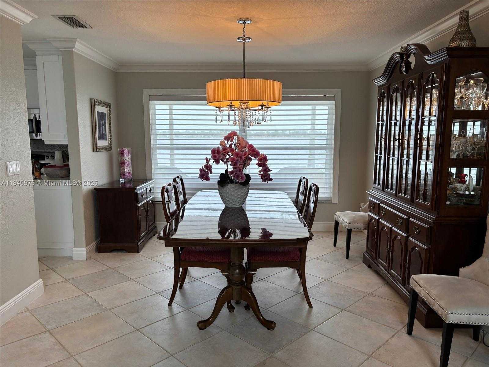 Small Image of 18265 NORTH WEST 12TH ST, Pembroke Pines Number 32