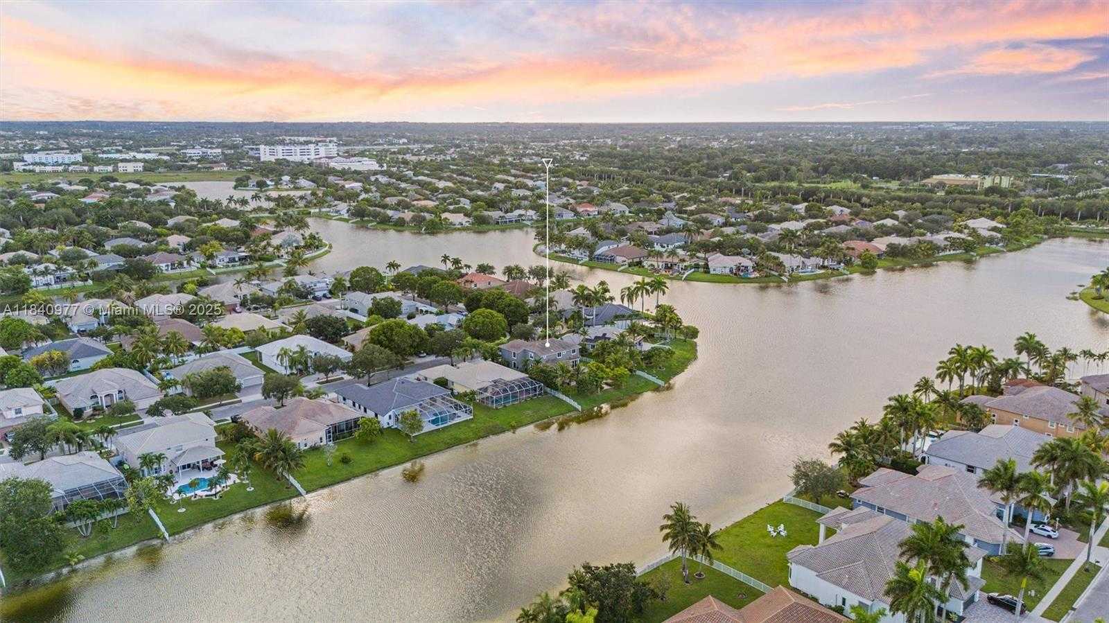 Small Image of 1885 NORTH WEST 139TH TER, Pembroke Pines Number 44