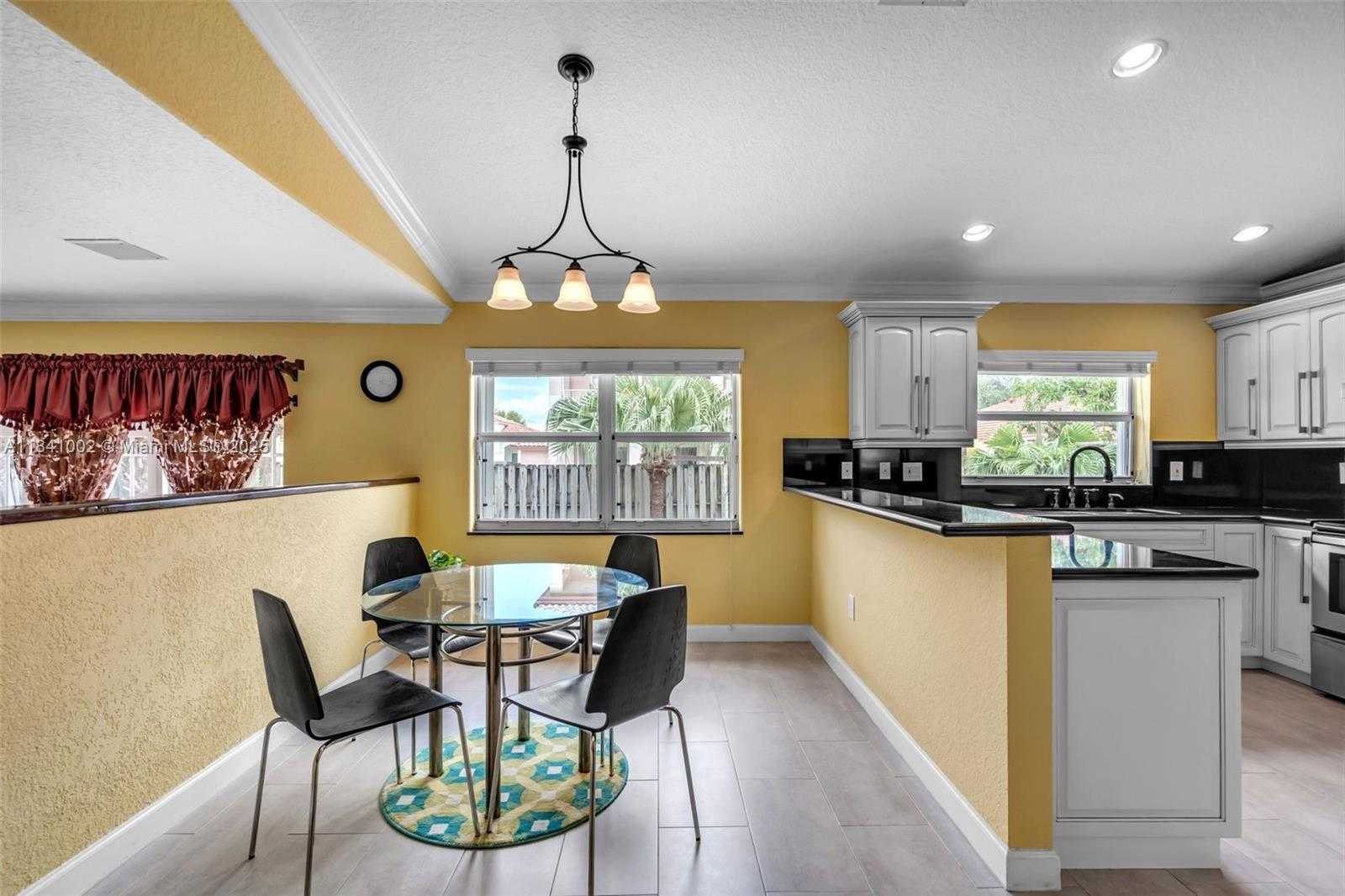 Small Image of 11331 NORTH WEST 64TH TER, Doral Number 18