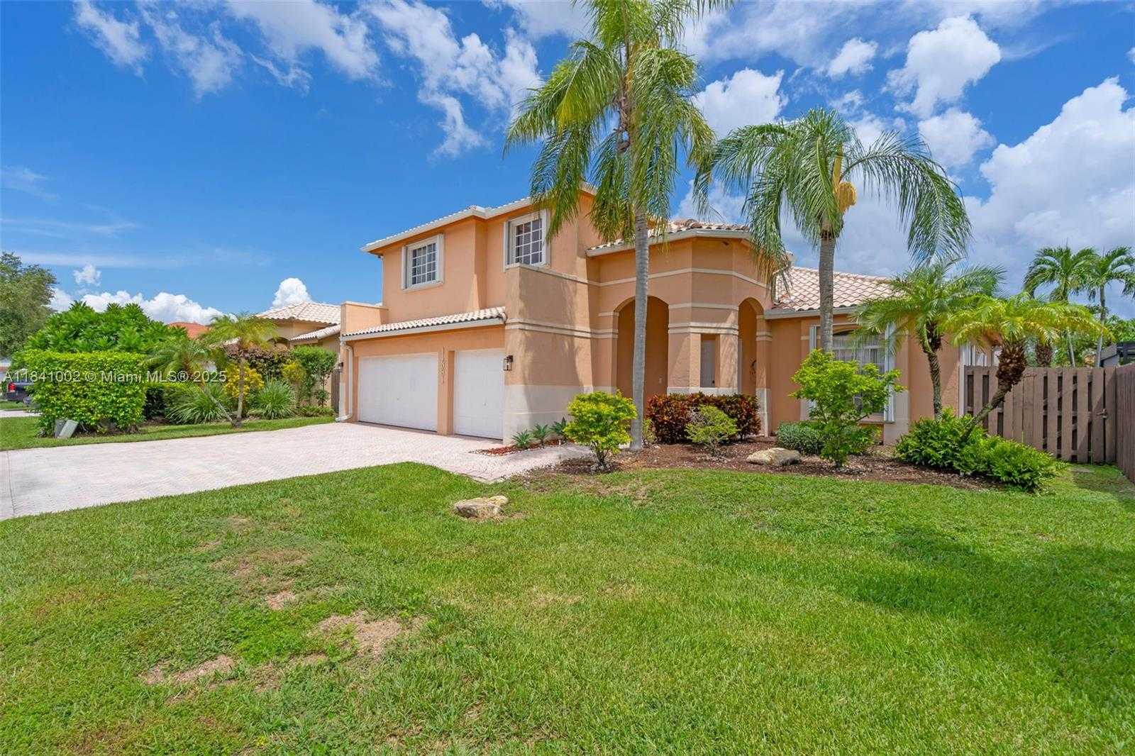 Small Image of 11331 NORTH WEST 64TH TER, Doral Number 3