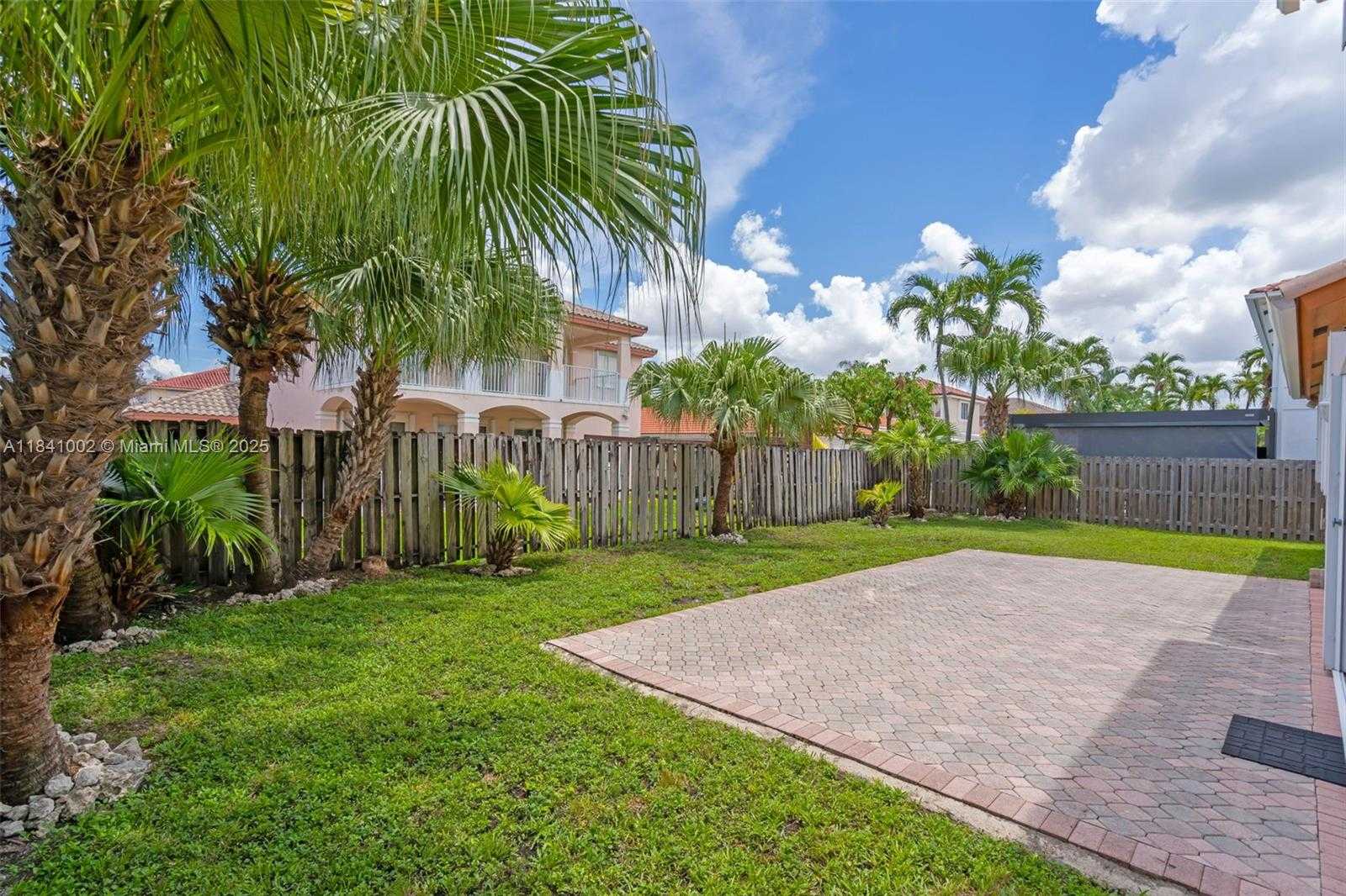 Small Image of 11331 NORTH WEST 64TH TER, Doral Number 36