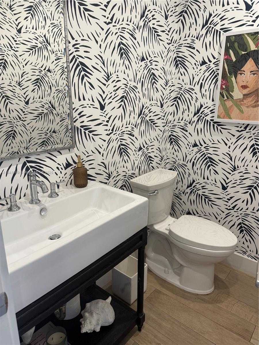 Small Image of 15503 SOUTH WEST 74TH PL, Palmetto Bay Number 12