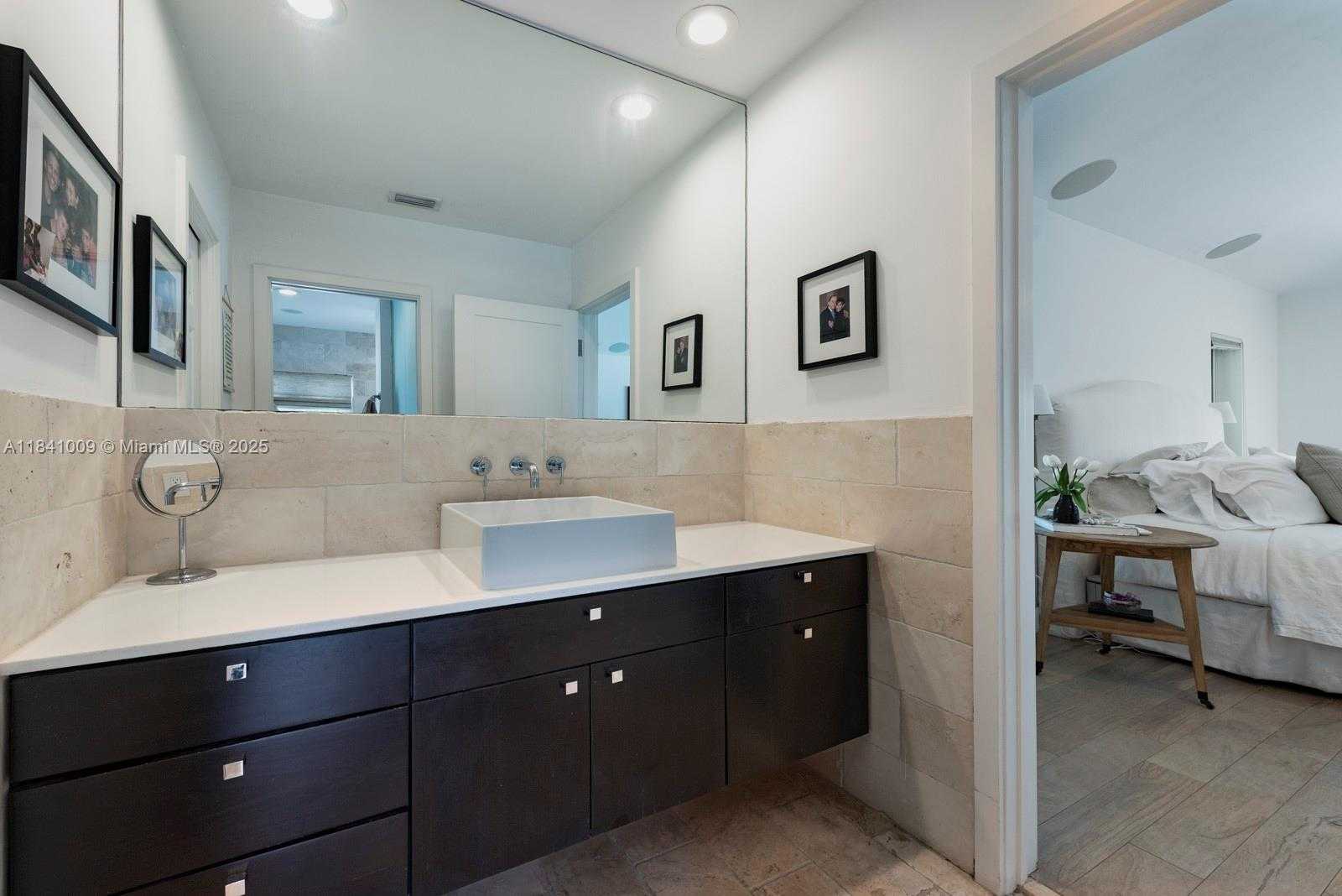 Small Image of 15503 SOUTH WEST 74TH PL, Palmetto Bay Number 16