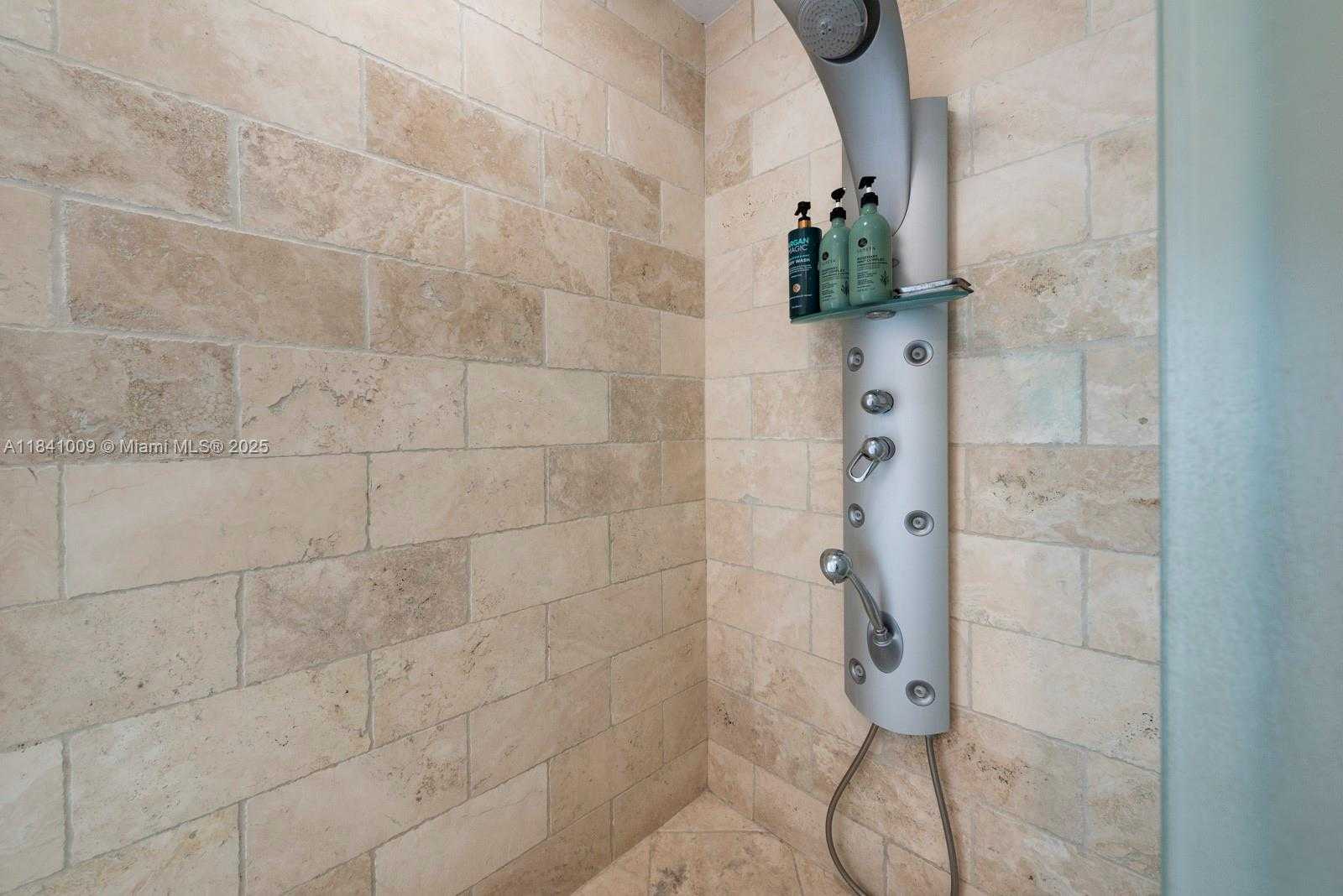 Small Image of 15503 SOUTH WEST 74TH PL, Palmetto Bay Number 18