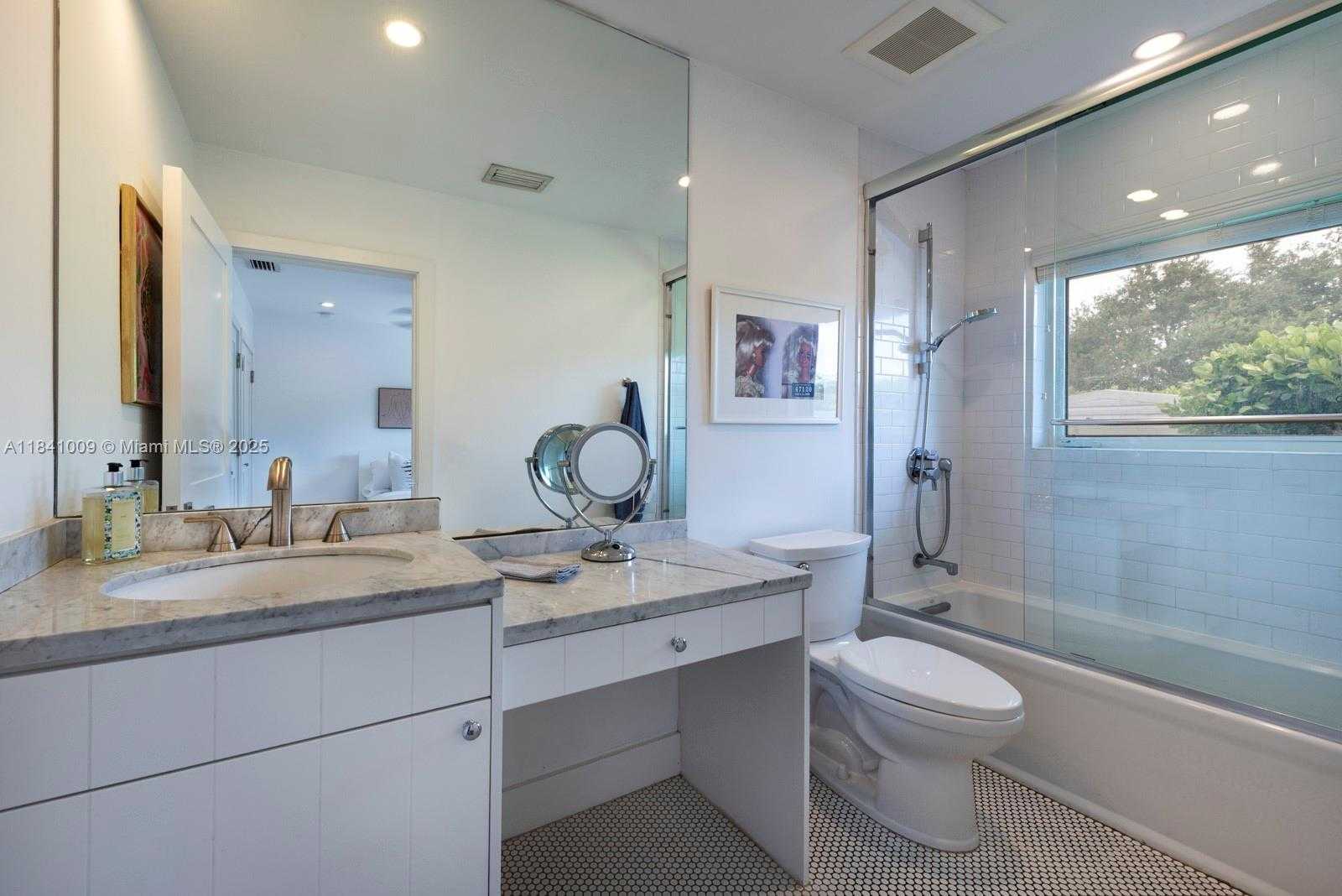 Small Image of 15503 SOUTH WEST 74TH PL, Palmetto Bay Number 20