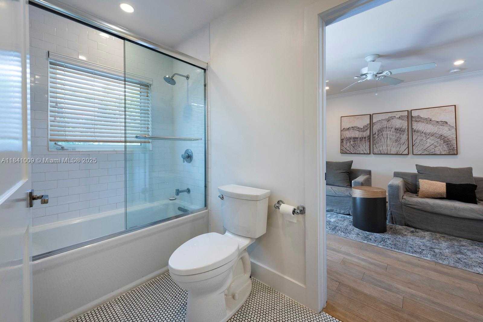 Small Image of 15503 SOUTH WEST 74TH PL, Palmetto Bay Number 22