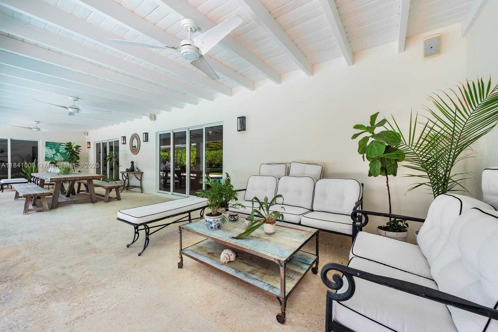 Small Image of 15503 SOUTH WEST 74TH PL, Palmetto Bay Number 29