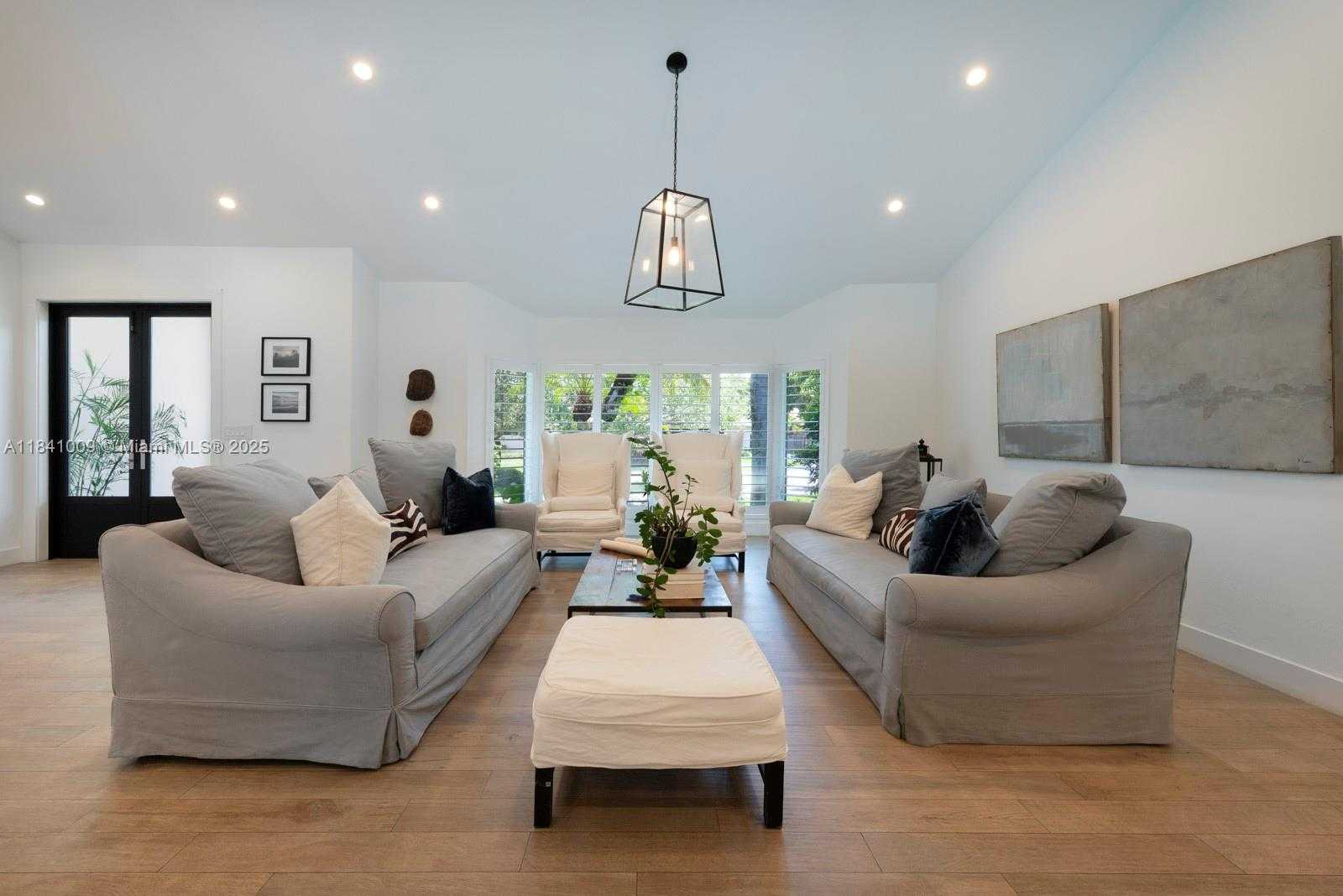 Small Image of 15503 SOUTH WEST 74TH PL, Palmetto Bay Number 4