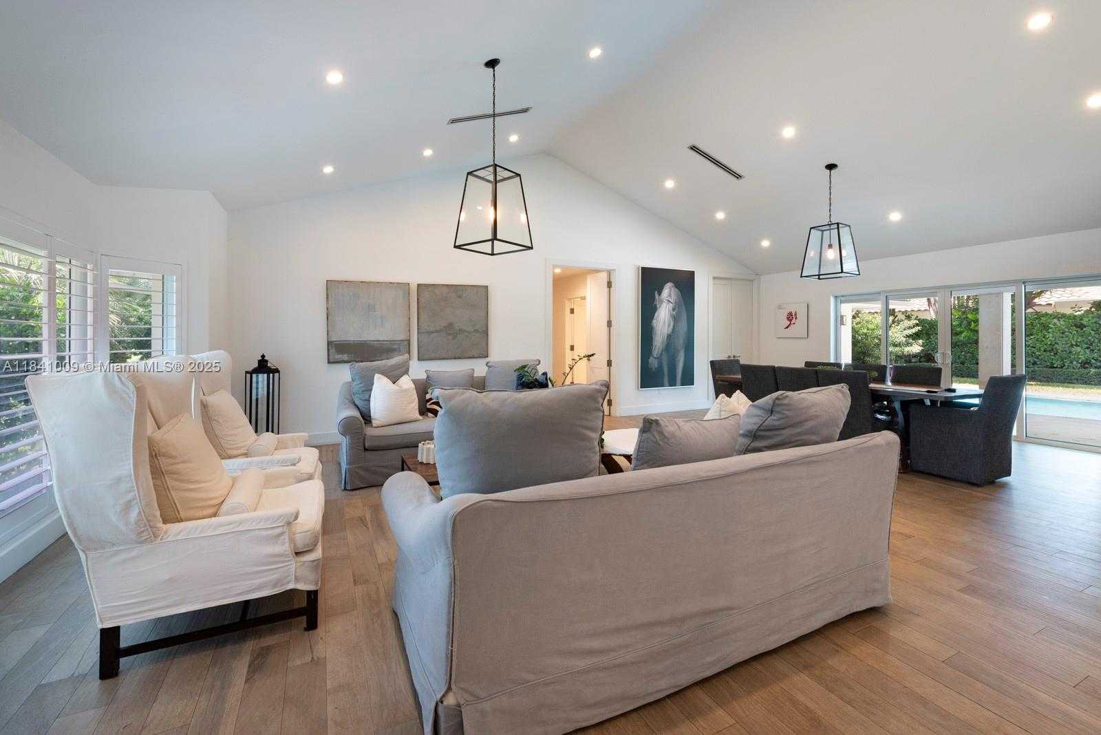 Small Image of 15503 SOUTH WEST 74TH PL, Palmetto Bay Number 6