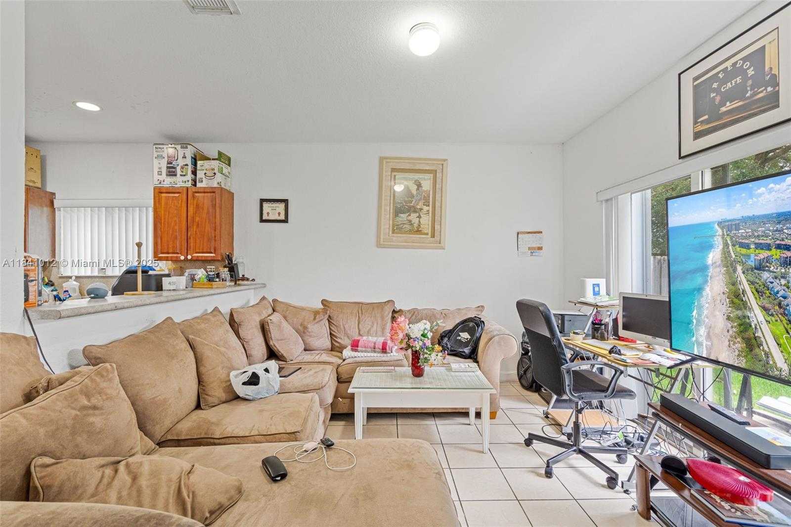 Small Image of 3135 NORTH EAST 4TH ST, Homestead Number 10